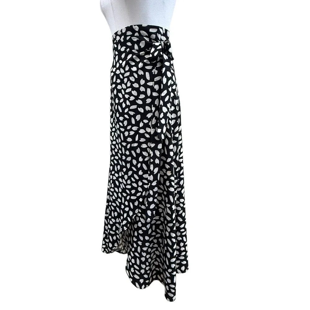 Women Black White Abstract Petal Print True Wrap Maxi Skirt Asymmetrical Medium